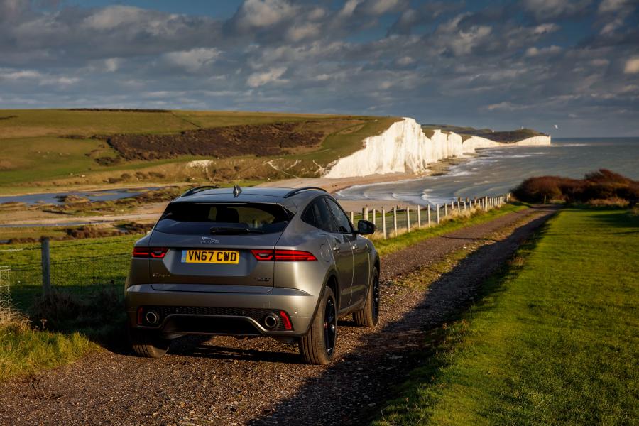  Jaguar E-Pace R-Dynamic P300 AWD 2017 года  (UK) (фото 44 из 44)